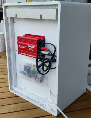 Bild "Elektronik:Gartenmusik-Technik.JPG"