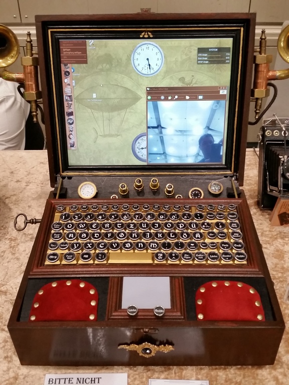 Bild "MakerFaire2015.15.jpg"