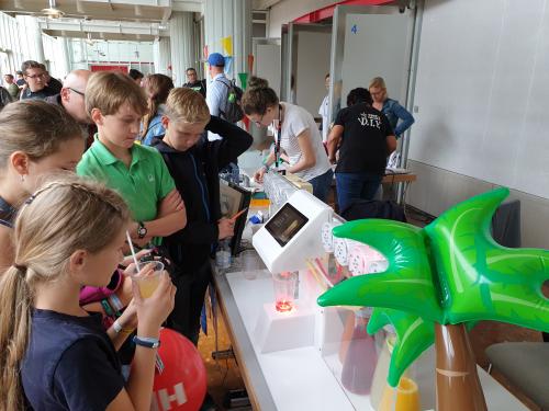 Bild "Events:MakerFaire2019_c-mix1.jpg"