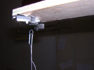 Bild "Technik:Magnete_Bueroklammer.jpg"