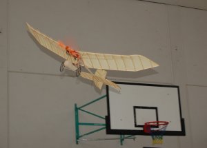 Bild "Technik:Papierflieger_RC1.jpg"