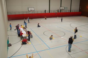 Bild "Technik:Papierflieger_Training.jpg"
