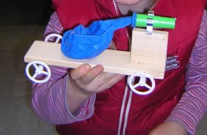 Bild "Technik:Raketen_Basteln.jpg"